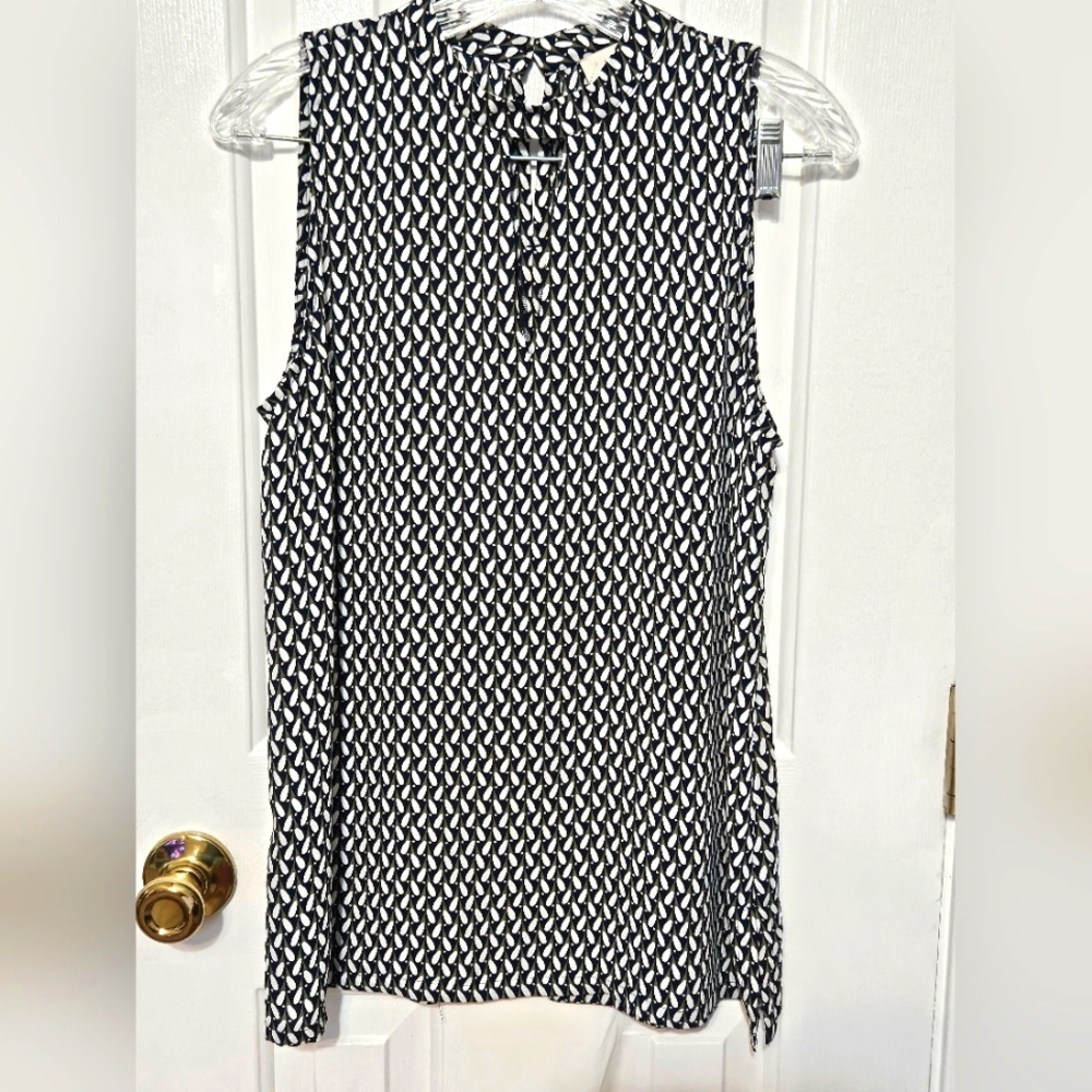 LOFT Monochrome Geometric Sleeveless Blouse Small